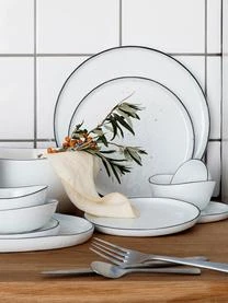 Broste Copenhagen Handgemachte Frühstücksteller Salt Aus Porzellan, 4 Stück – Bild 2